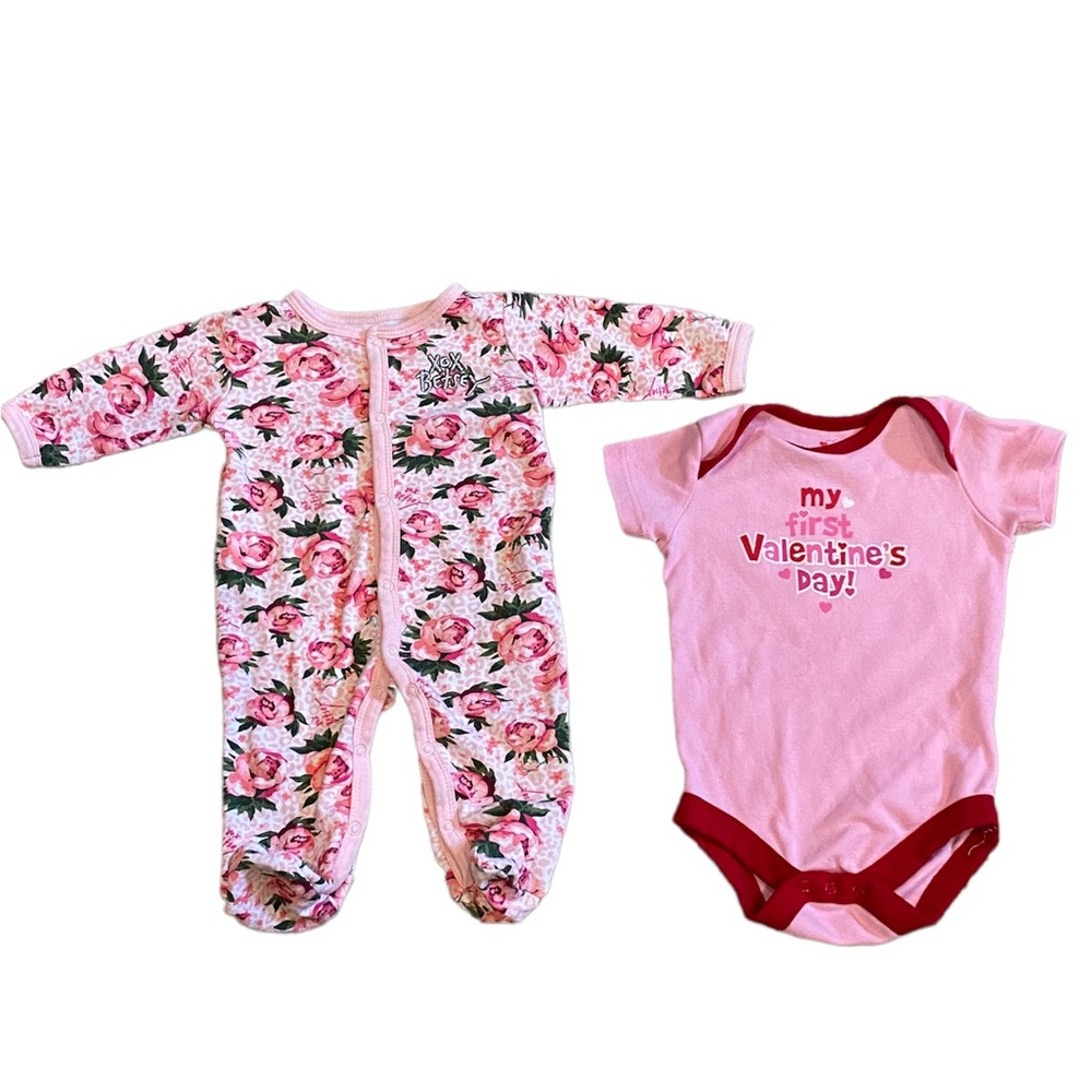 Bundle of 2 Onesie Outfits Bodysuits - Betsey Johnson & 1st Valentine's 9 Mo VGC